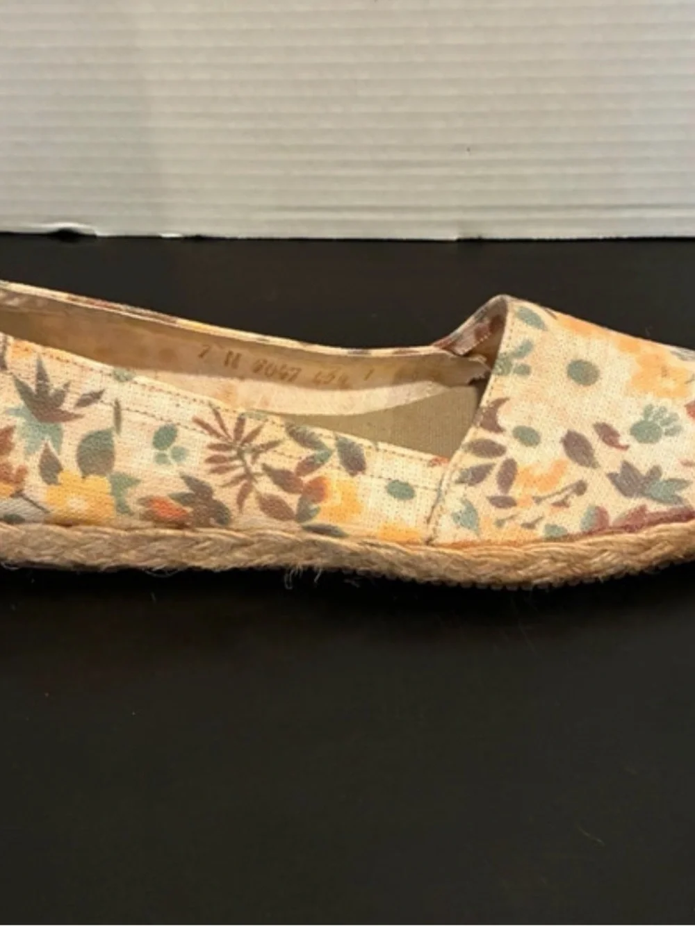 L.L. Bean Peach Floral Canvas Jute Espadrille Flats- 7M